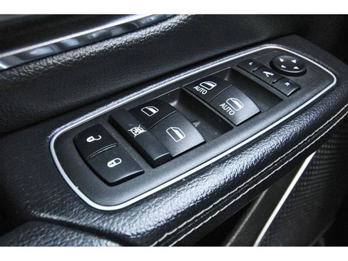 Used 2022 RAM 1500 Laramie w/ Laramie Southwest Edition image 22