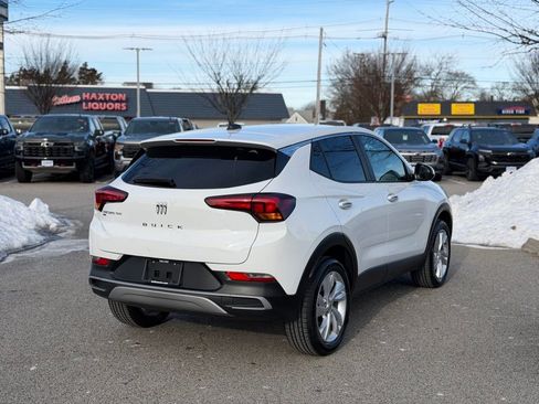 Used 2024 Buick Encore GX Preferred image 5