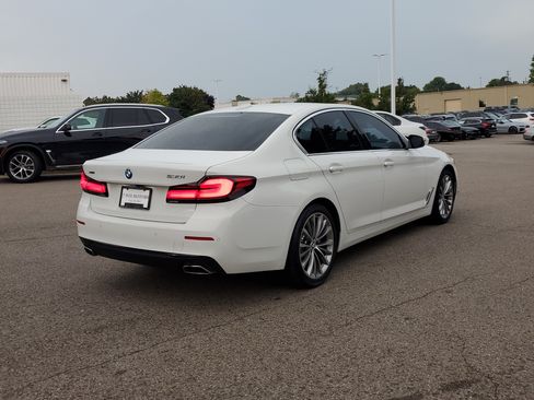 Certified 2023 BMW 530i xDrive w/ Premium Package AWD/4WD image 5