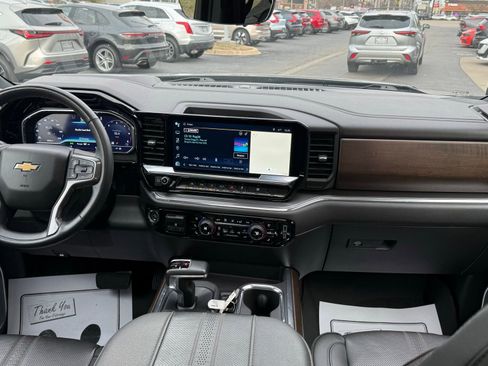 Used 2023 Chevrolet Silverado 1500 High Country w/ High Country Premium Package image 37