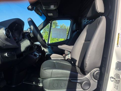 New 2026 Mercedes-Benz Sprinter 2500 image 30