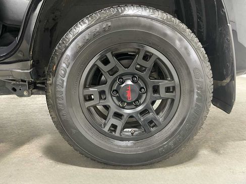 Used 2021 Toyota 4Runner TRD Off-Road Premium w/ Moonroof Package AWD/4WD image 6