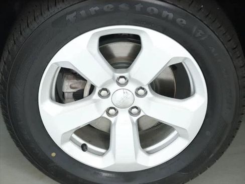 Certified 2021 Jeep Compass Latitude AWD/4WD image 36