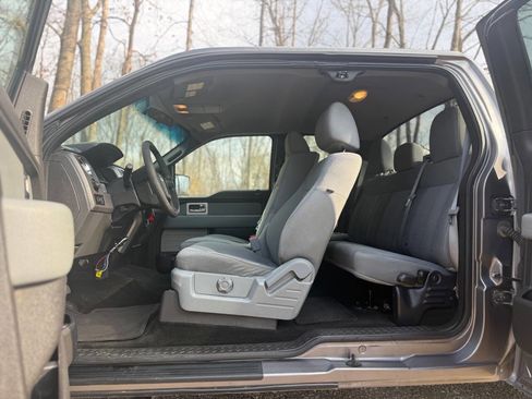Used 2011 Ford F150 XLT image 47