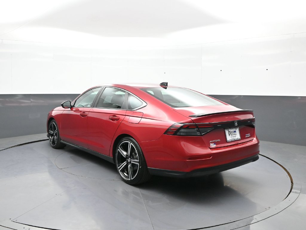 Certified 2025 Honda Accord Sport image 8