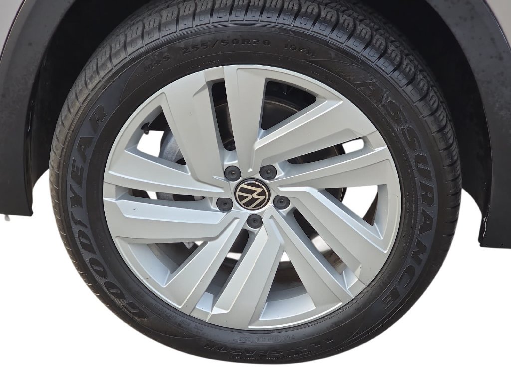 Used 2023 Volkswagen Atlas Cross Sport SE FWD image 30