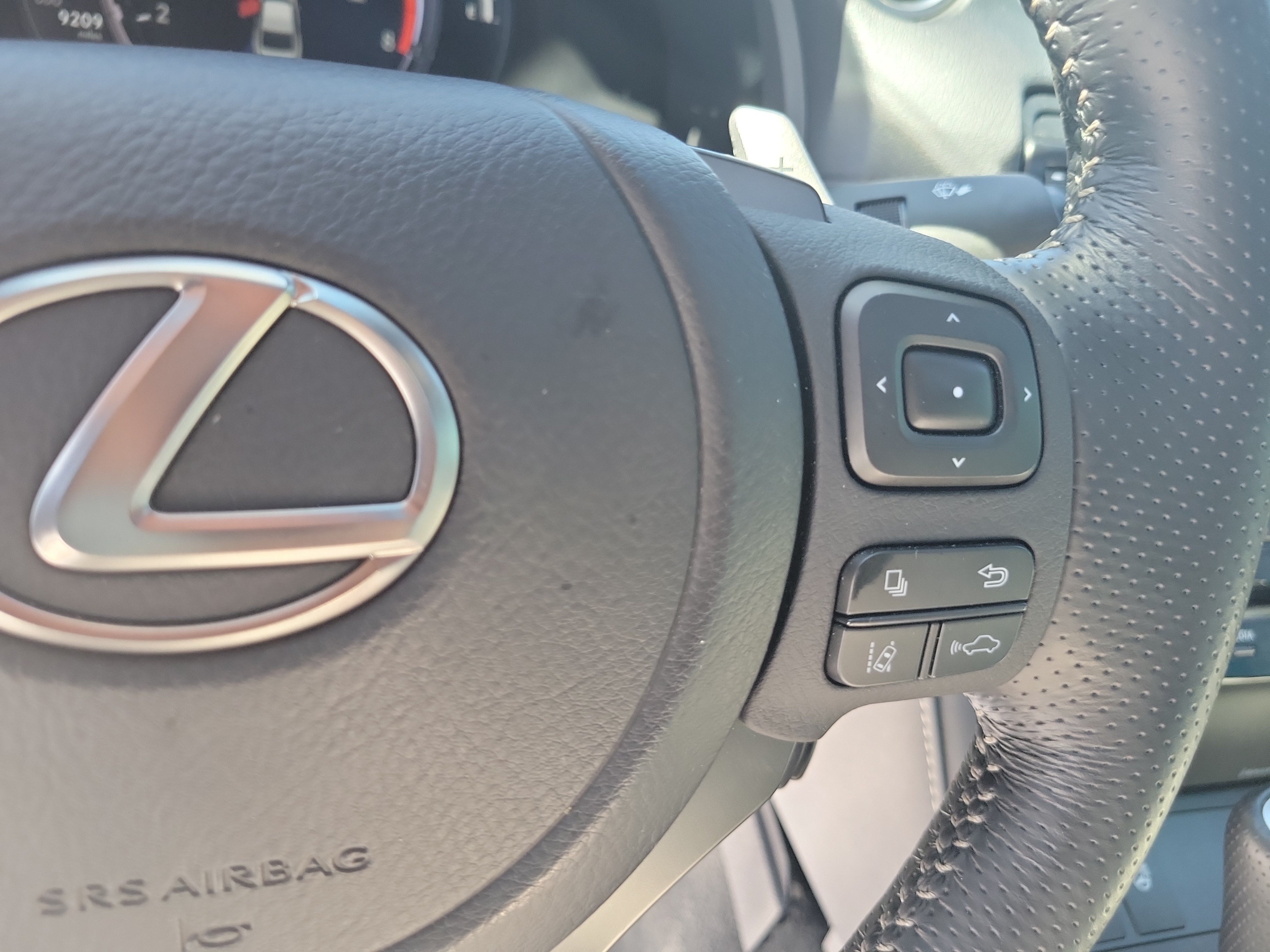 Used 2025 Lexus IS 350 F Sport RWD image 26