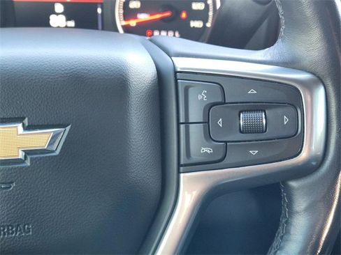 Used 2022 Chevrolet Silverado 1500 LT image 18