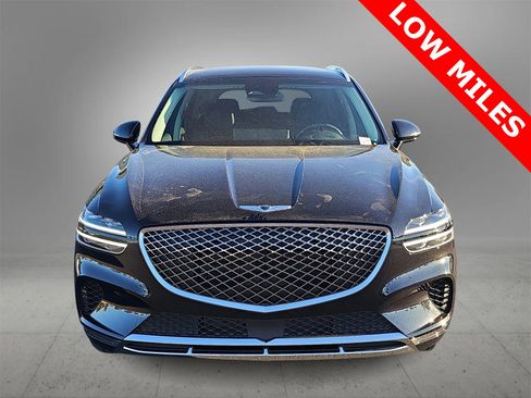 Certified 2024 Genesis GV70 2.5T image 3