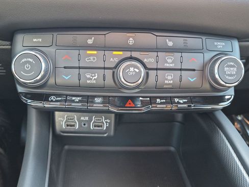 New 2026 Dodge Durango GT w/ Blacktop Package RWD image 28