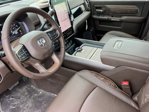 New 2026 RAM 3500 Limited image 9