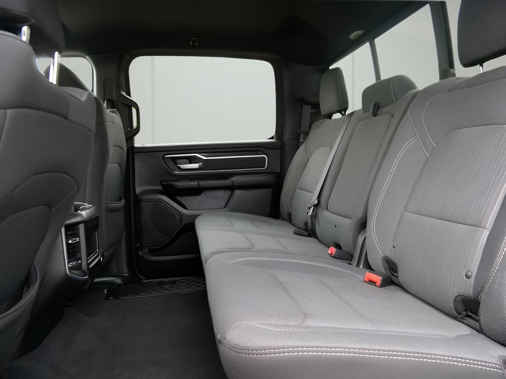 Used 2019 RAM 1500 Big Horn AWD/4WD image 11