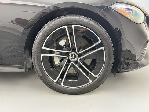 Used 2026 Mercedes-Benz CLE 300 4MATIC Cabriolet image 42
