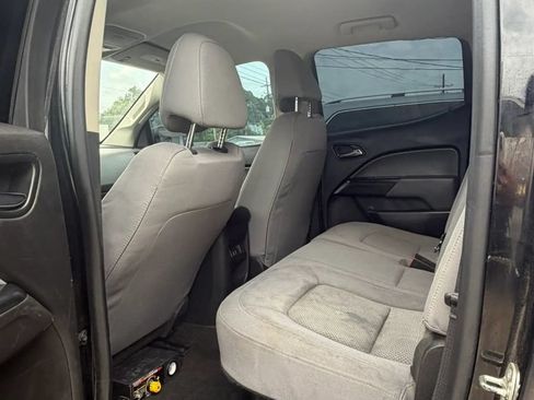 Used 2018 Chevrolet Colorado LT AWD/4WD image 8