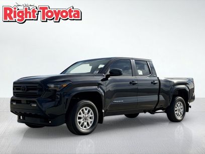New 2025 Toyota Tacoma SR5