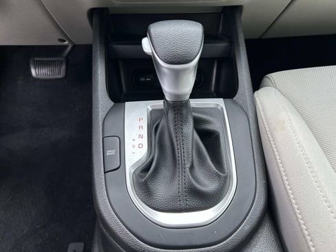 Certified 2023 Kia Forte LXS w/ LXS Technology Package FWD image 23