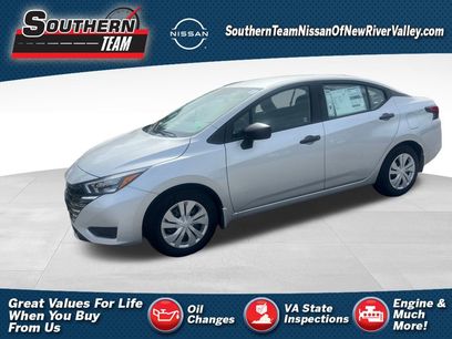 New 2025 Nissan Versa S w/ Trunk Package