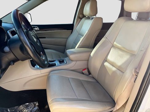 Used 2018 Jeep Grand Cherokee Limited w/ Luxury Group II AWD/4WD image 21