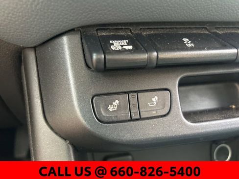 Used 2016 Chevrolet Colorado Z71 image 17