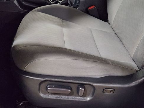 Used 2020 Toyota Tacoma SR5 image 44