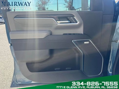 Used 2024 GMC Sierra 2500 SLT w/ SLT Premium Package image 28