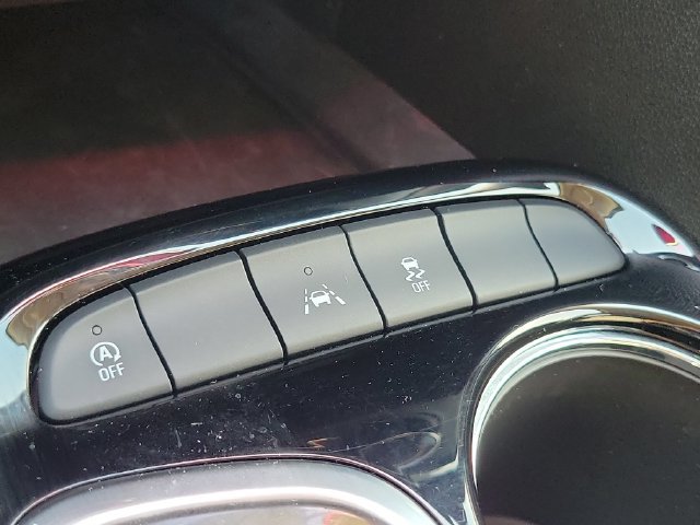 Used 2025 Buick Encore GX Preferred w/ Comfort Package FWD image 21