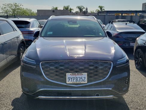 Used 2026 Genesis GV70 2.5T Advanced AWD/4WD image 2