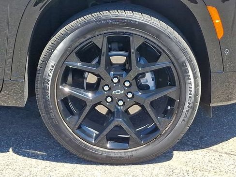Used 2026 Chevrolet Traverse RS w/ LPO, Floor Liner Package AWD/4WD image 25