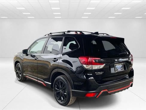 Used 2022 Subaru Forester Sport image 4