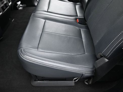 Used 2022 Ford F250 Lariat w/ Lariat Ultimate Package image 28