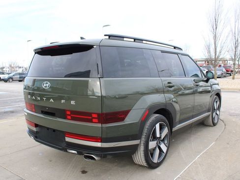 Used 2024 Hyundai Santa Fe Limited image 7