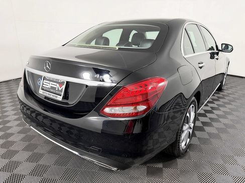 Used 2017 Mercedes-Benz C 300 4MATIC Sedan image 9