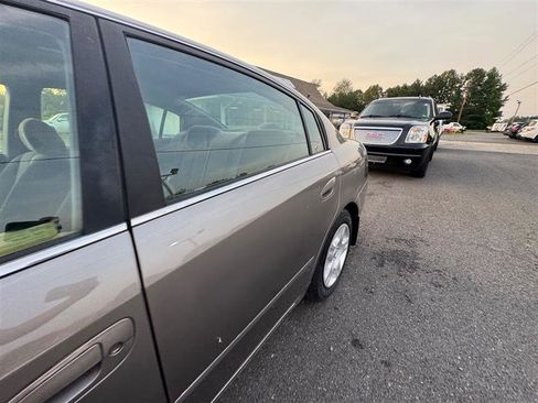 Used 2002 Nissan Altima 2.5 S image 15