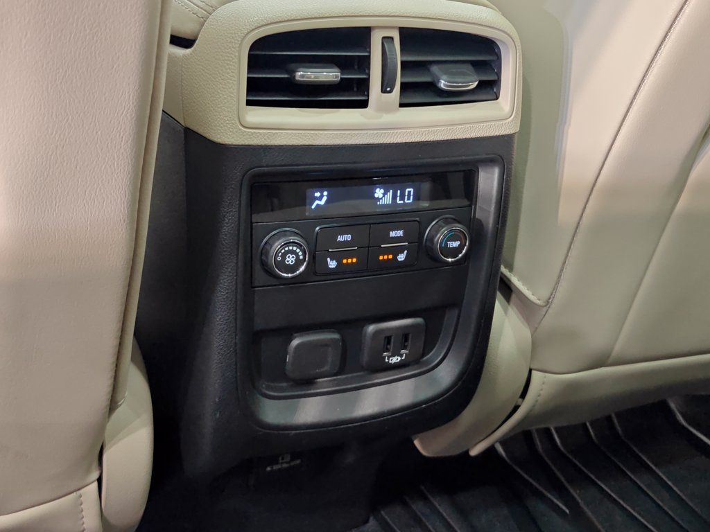 Used 2019 Buick Envision Premium w/ LPO, Active Package AWD/4WD image 29