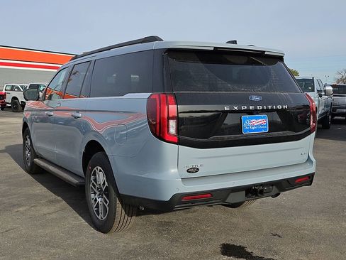 New 2026 Ford Expedition Max Active image 9
