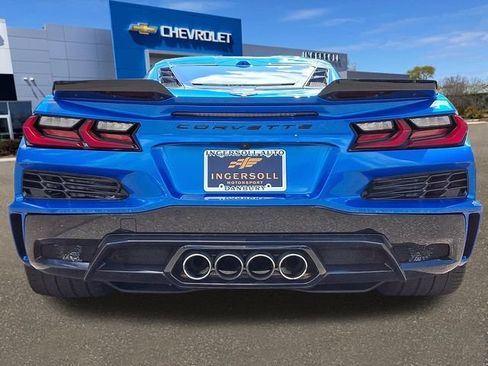 Used 2025 Chevrolet Corvette Z06 RWD image 21