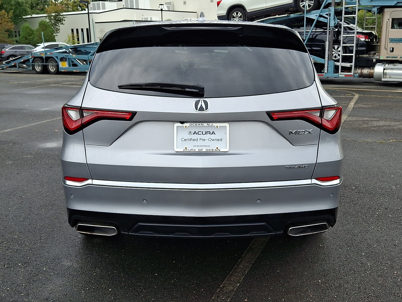 Certified 2024 Acura MDX w/ Technology Package AWD/4WD image 5