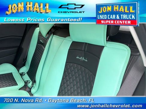 Used 2025 Chevrolet Trax LT FWD image 22