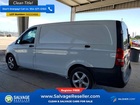 Used 2016 Mercedes-Benz Metris image 3