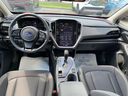 Used 2025 Subaru Crosstrek 2.5i Premium AWD/4WD image 16