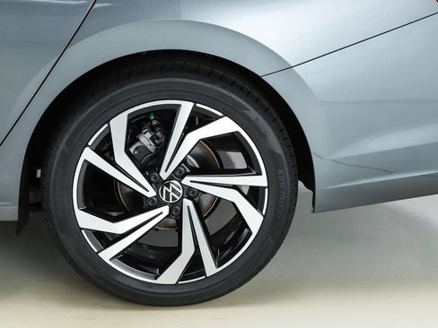 New 2026 Volkswagen Jetta SEL FWD image 6