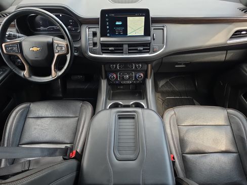 Used 2023 Chevrolet Suburban High Country w/ Premium Package 2 AWD/4WD image 22