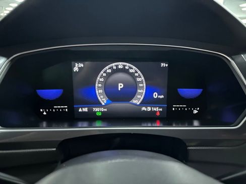 Used 2022 Volkswagen Tiguan SE FWD image 18