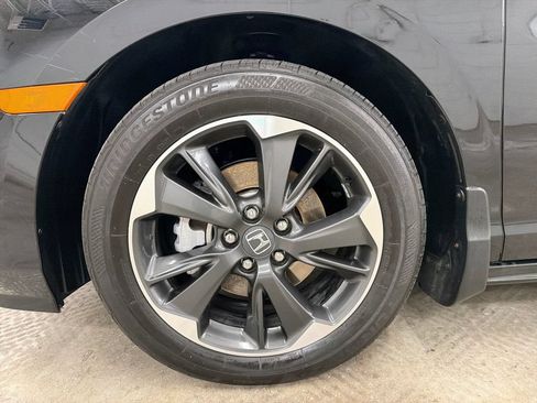 Used 2024 Honda Odyssey Elite image 13