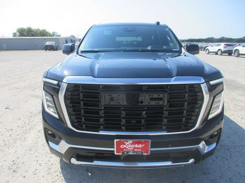New 2026 GMC Yukon Denali w/ Denali Reserve Package AWD/4WD image 10