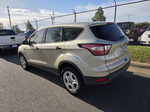 Used 2018 Ford Escape S FWD image 5