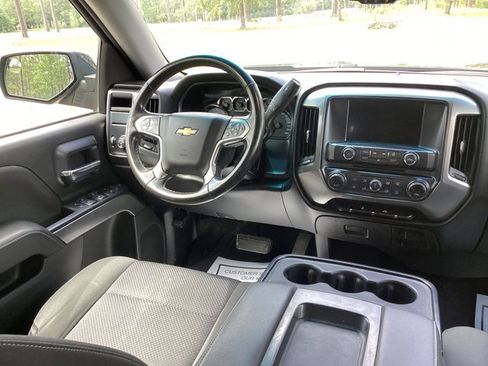 Used 2018 Chevrolet Silverado 1500 LT w/ Texas Edition image 13