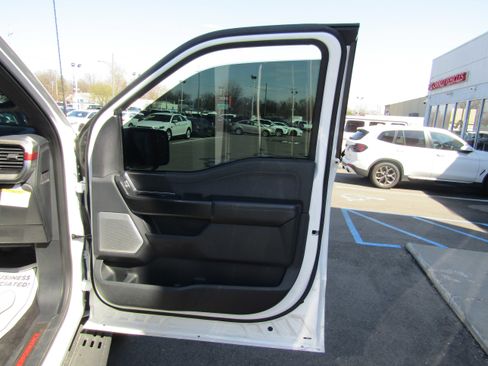 Used 2022 Ford F150 Raptor w/ Equipment Group 801A High image 13