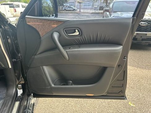Used 2016 INFINITI QX80 2WD image 16