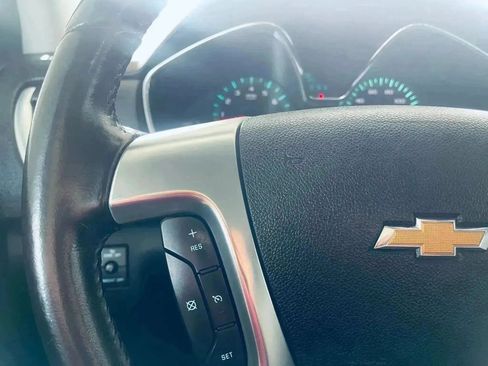 Used 2016 Chevrolet Traverse LT w/ Style and Technology Package FWD image 13